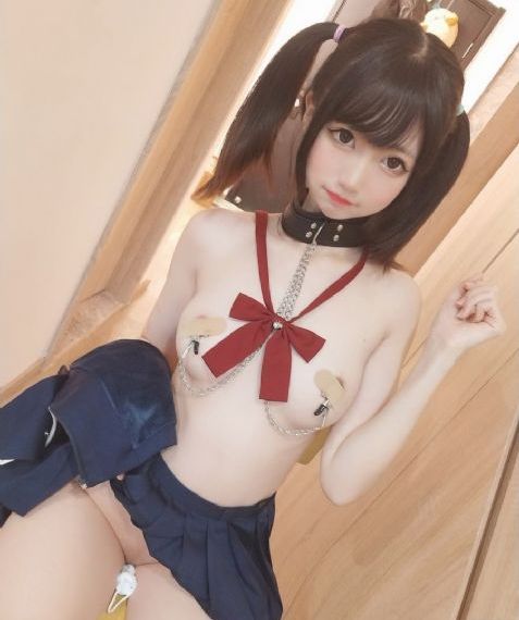 学生丰满乳房精油_剧情片在线观看视频