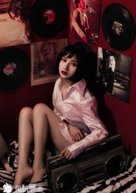 欧美极品视频一区二区_蓝光完整视频观看