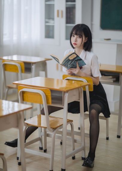乖～打开腿花蒂毛笔冰块_1080P免费观看