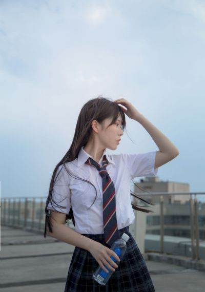 大黄美女做性爱2019_DVD免费观看视频
