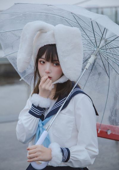 草草夜色精品国产噜噜竹菊_1080高清在线观看