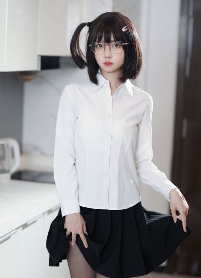 两个人一双手电视剧在线播放_剧情片最新电影在线观看