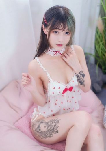 办公室的滋润3无码h_720免费高清观看
