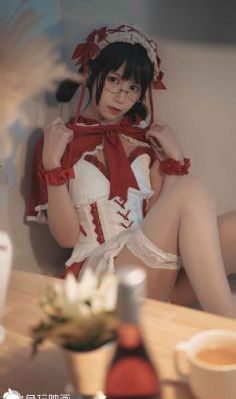 欧美黄色性爱网站_十万网红美女美酱