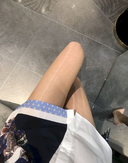 一本一道人妻无码精品专区365_720在线观看完整版