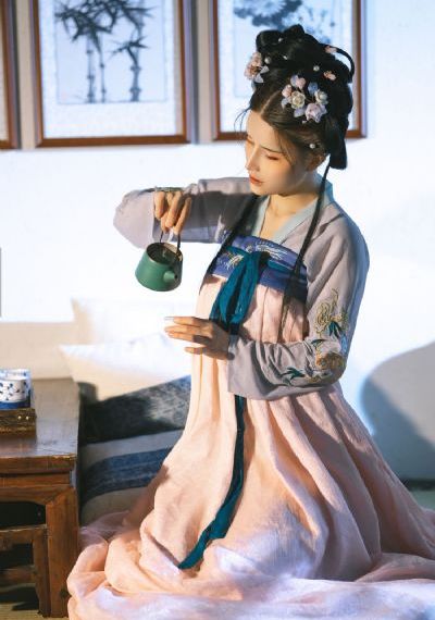 我老公的家庭教师在线观看_蓝光在线视频播放